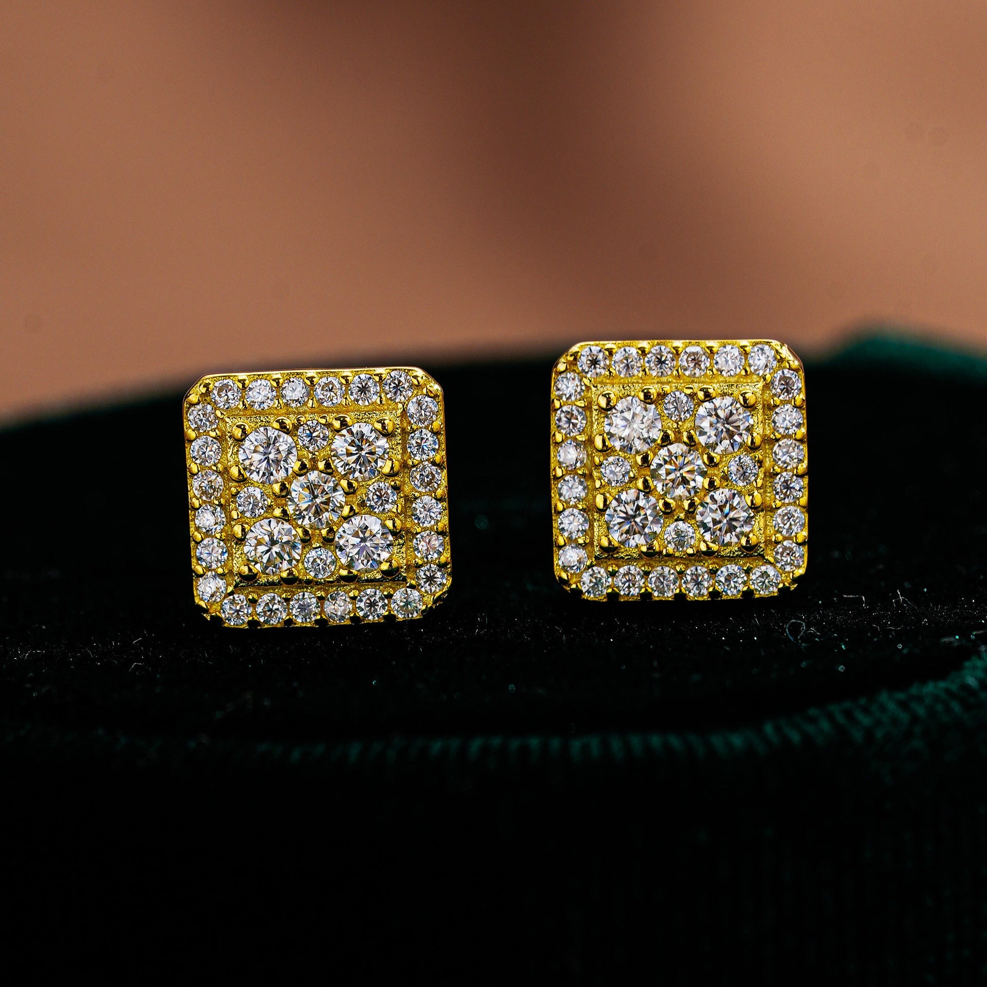 Clous d'oreilles moissanite style américain pour hommes et femmes en argent 925. - IVOIRART.COM