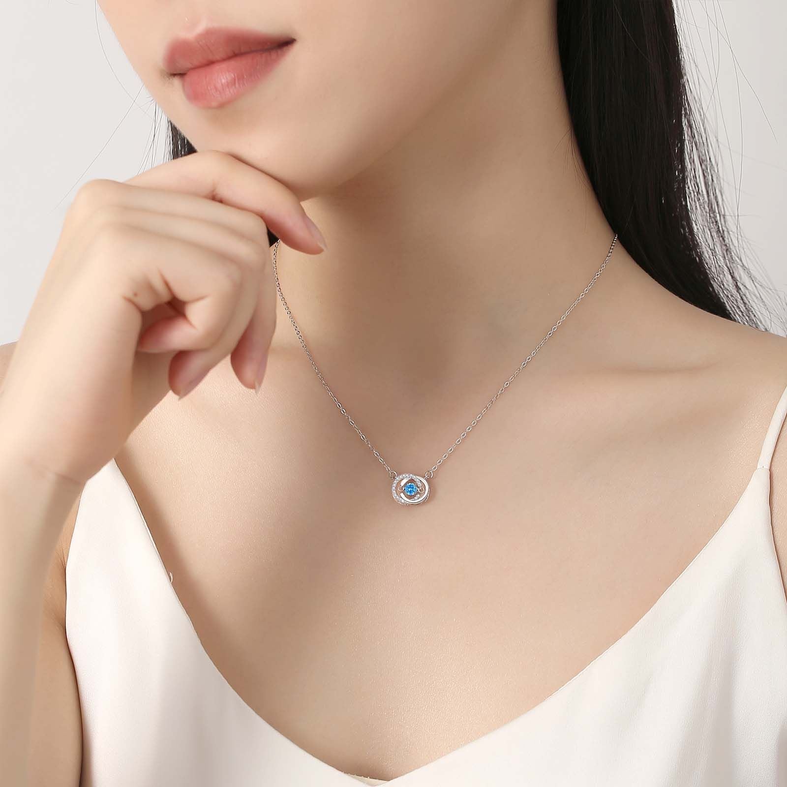 Collier Cercle Mobile Pierre Bleue en Argent 999, Style Délicat et Luxueux, Cadeau Idéal Anniversaire & Fête - IVOIRART.COM