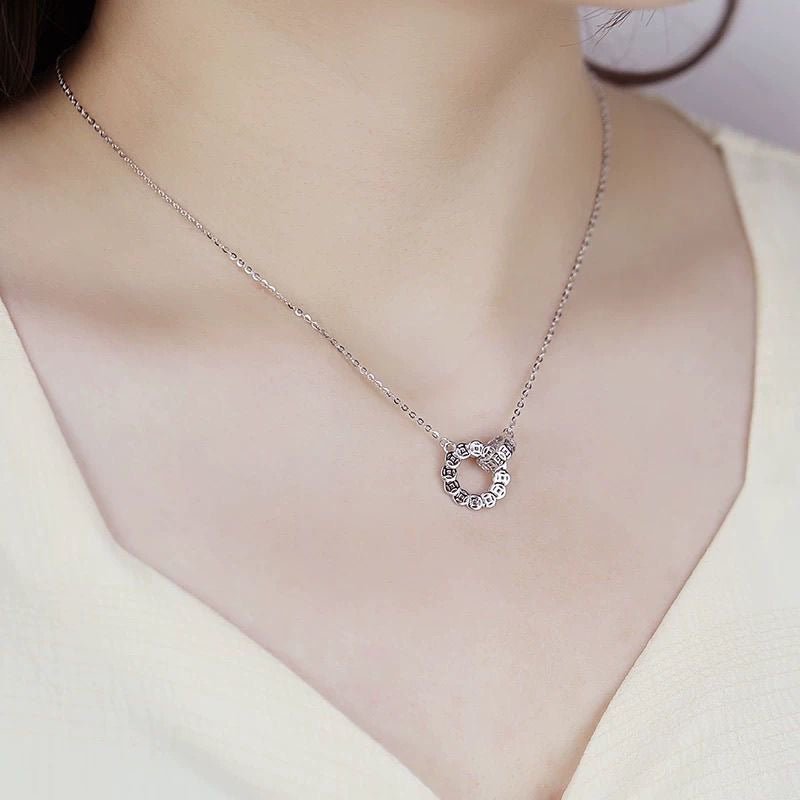 Collier Cercle Pièce Rotatif en Argent Sterling 999, Élégant et Tendance, Parfait pour Soirées et Sorties - IVOIRART.COM