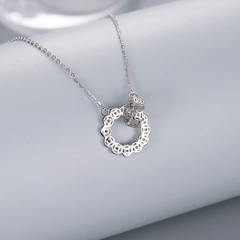 Collier Cercle Pièce Rotatif en Argent Sterling 999, Élégant et Tendance, Parfait pour Soirées et Sorties - IVOIRART.COM