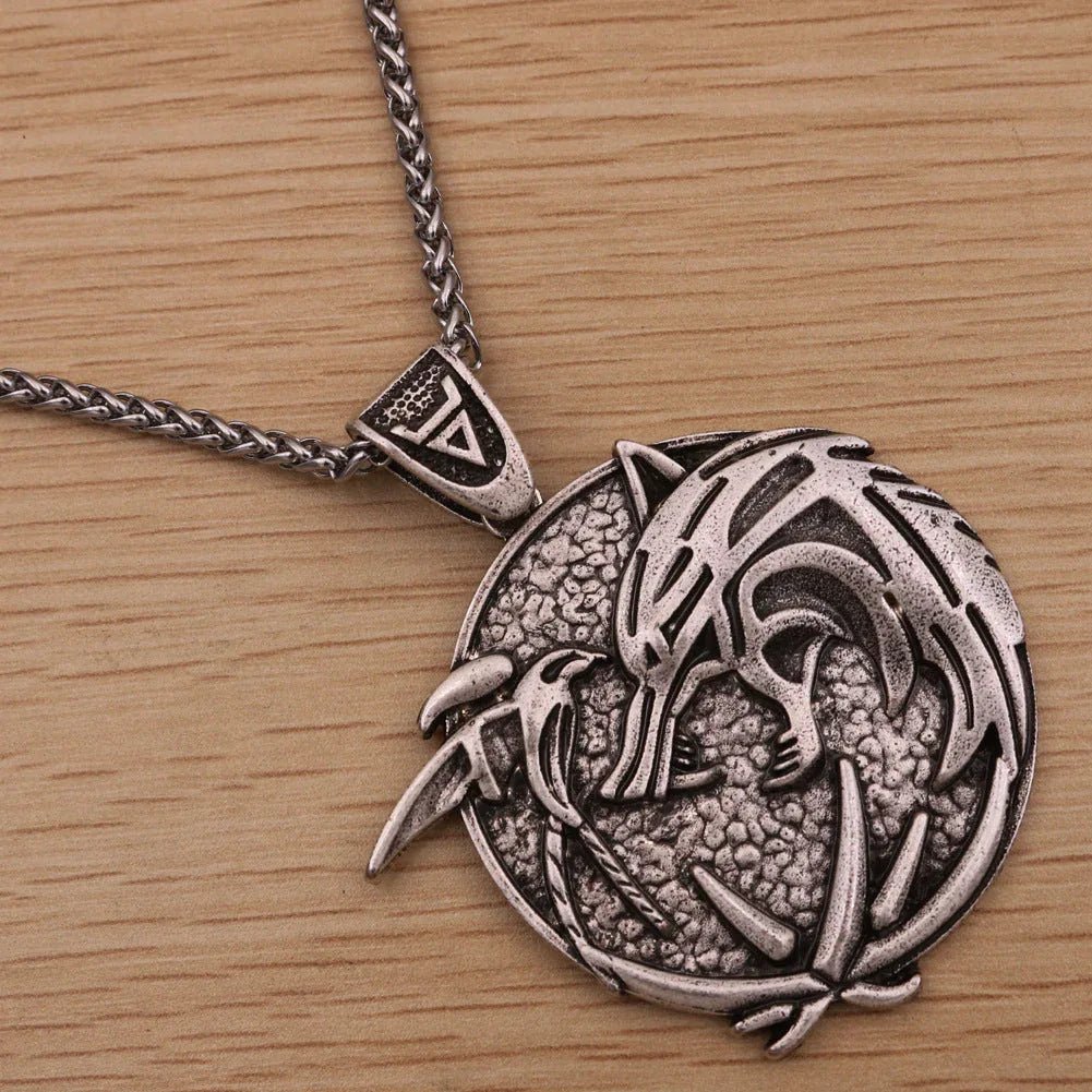 Collier Chaîne en Titane avec Tête de Loup - Meilleure Vente Unique - IVOIRART.COM