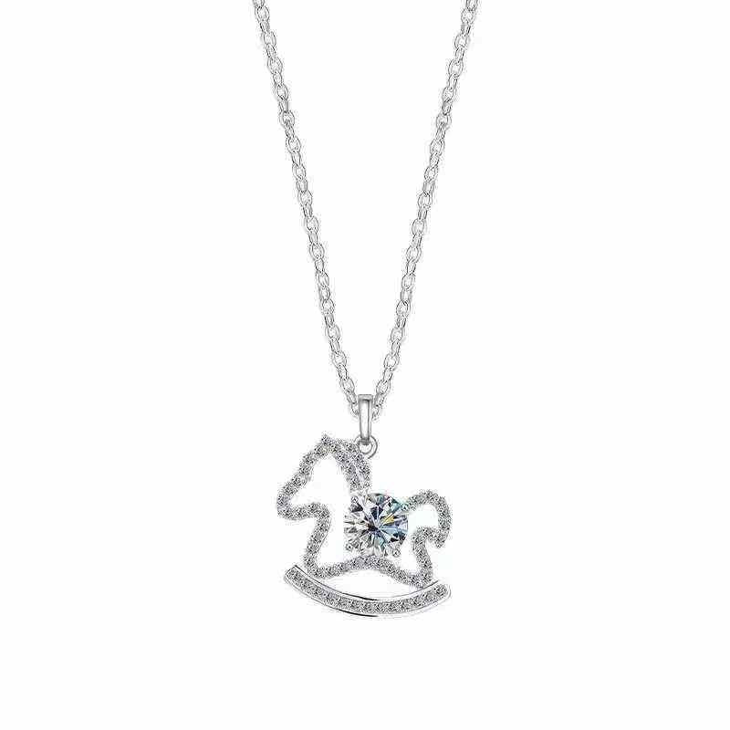 Collier Cheval à Bascule Creux en Argent Sterling 999, Élégant et Tendance, Cadeau Idéal Anniversaire et Fêtes - IVOIRART.COM