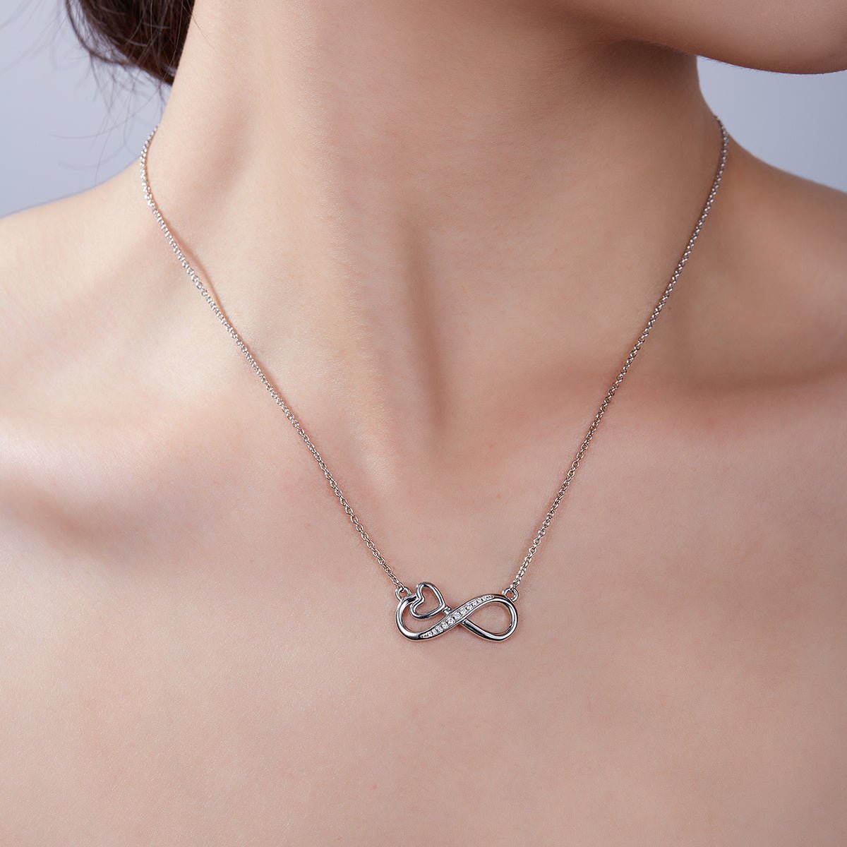 Collier cœur infini 3,7g en argent sterling S925, 11 pierres moissanite, 45 cm, plaqué platine, certificat GRA, coffret cadeau romantique - IVOIRART.COM