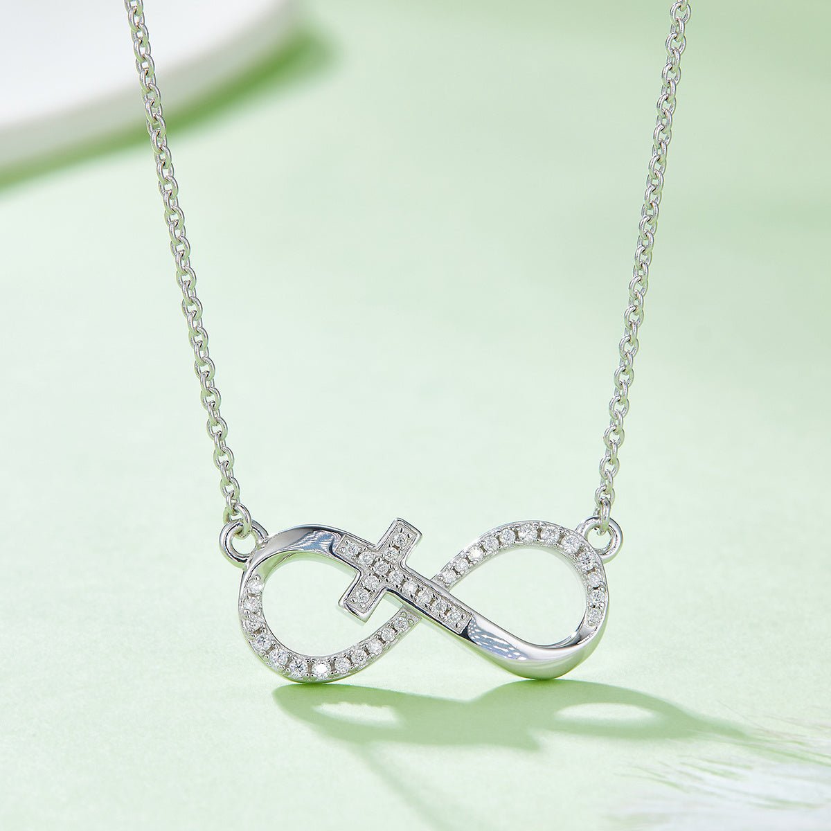 Collier Croix Infinie en Argent Sterling S925 3,7g 45cm, Pendentif Moissanite 36 Pierres avec Certificat GRA, Plaqué Platine, Coffret Cadeau - IVOIRART.COM