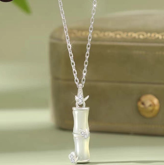 Collier en Argent Sterling S925 à Maillons Bambou pour Femmes, Chaîne Claviculaire en Calcédoine, Bijou Unique de Luxe Polyvalent - IVOIRART.COM