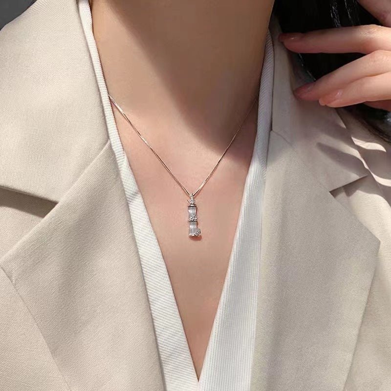 Collier en Argent Sterling S925 à Maillons Bambou pour Femmes, Chaîne Claviculaire en Calcédoine, Bijou Unique de Luxe Polyvalent - IVOIRART.COM