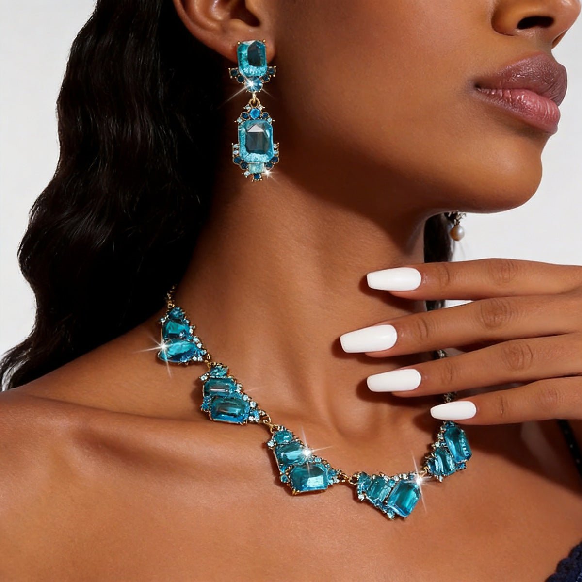 Collier et boucles d'oreilles CZ coloré style européen-américain, luxe léger Pro! - IVOIRART.COM