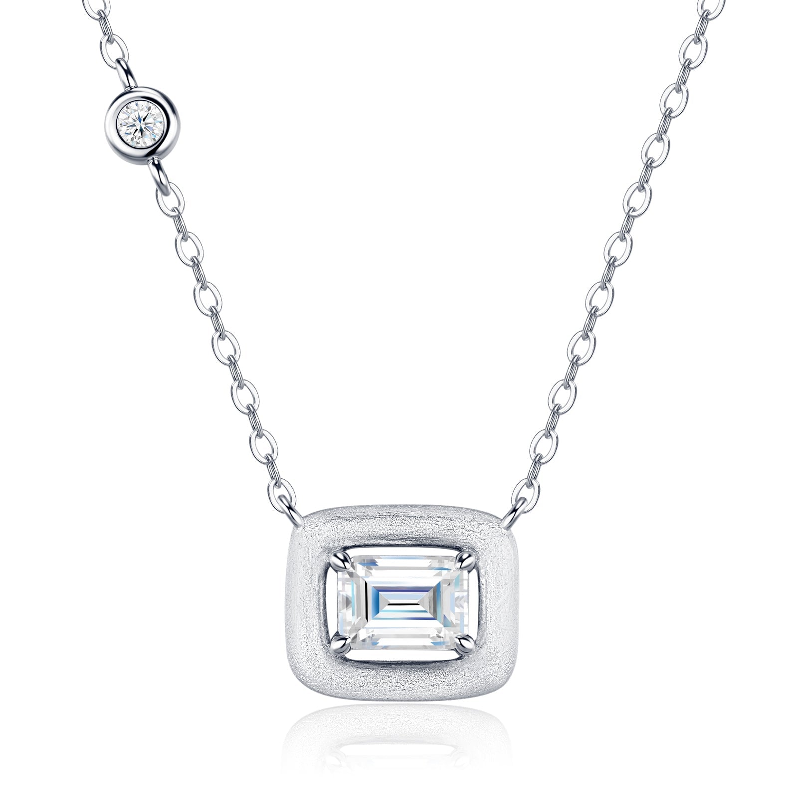 Collier Femme en Argent Sterling 925 avec Moissanite Taille Émeraude, Pendentif Carré Givré D Couleur Clarté VVS1, Plaqué Platine 2,9g, Coffret Cadeau Luxe - IVOIRART.COM