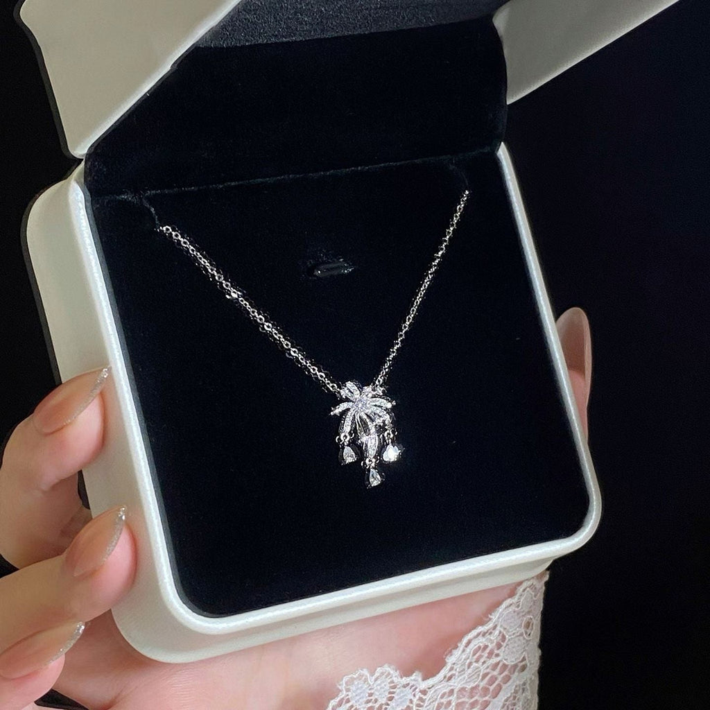 Collier goutte de larmes étincelant en argent sterling 999 avec zircone cubic, style délicat de luxe, idéal cadeau anniversaire et fêtes - IVOIRART.COM