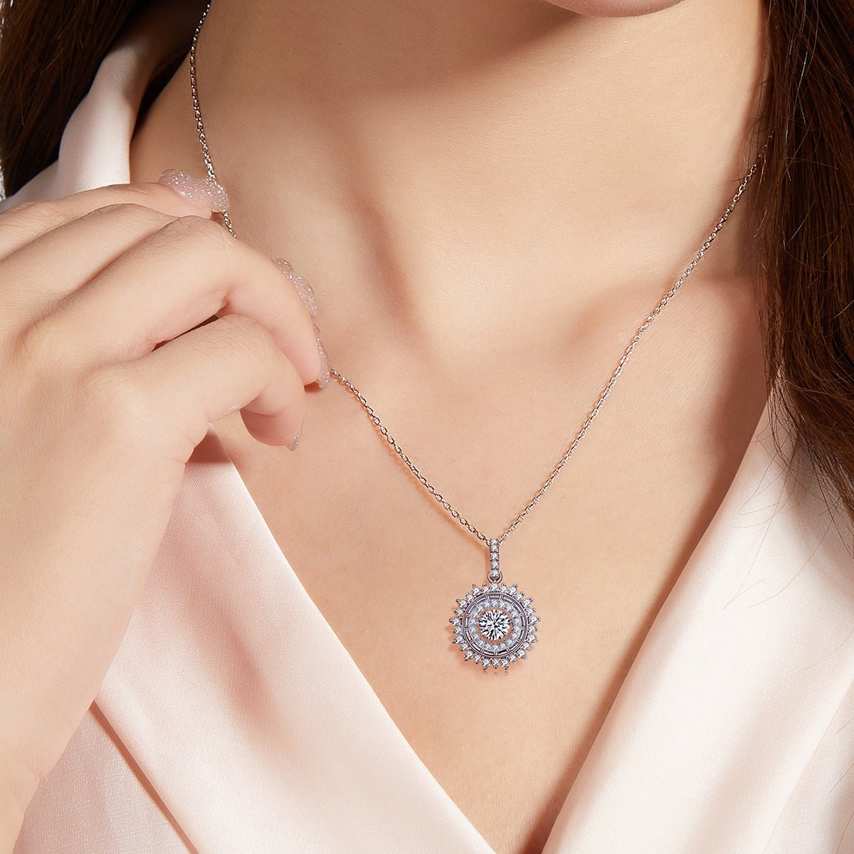 Collier Halo Soleil en Argent Sterling S925 0,5 ct Moissanite D VVS1 Plaqué Platine - IVOIRART.COM