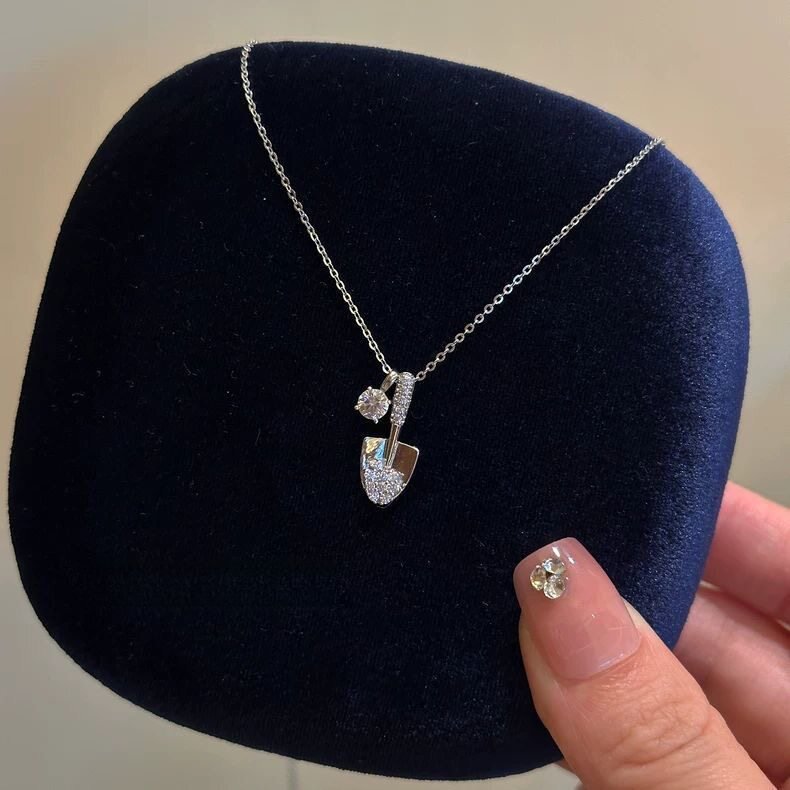 Collier Pelle de Fortune en Argent Sterling S925, Chaîne Claviculaire Élégante et Polyvalente pour Femme - IVOIRART.COM