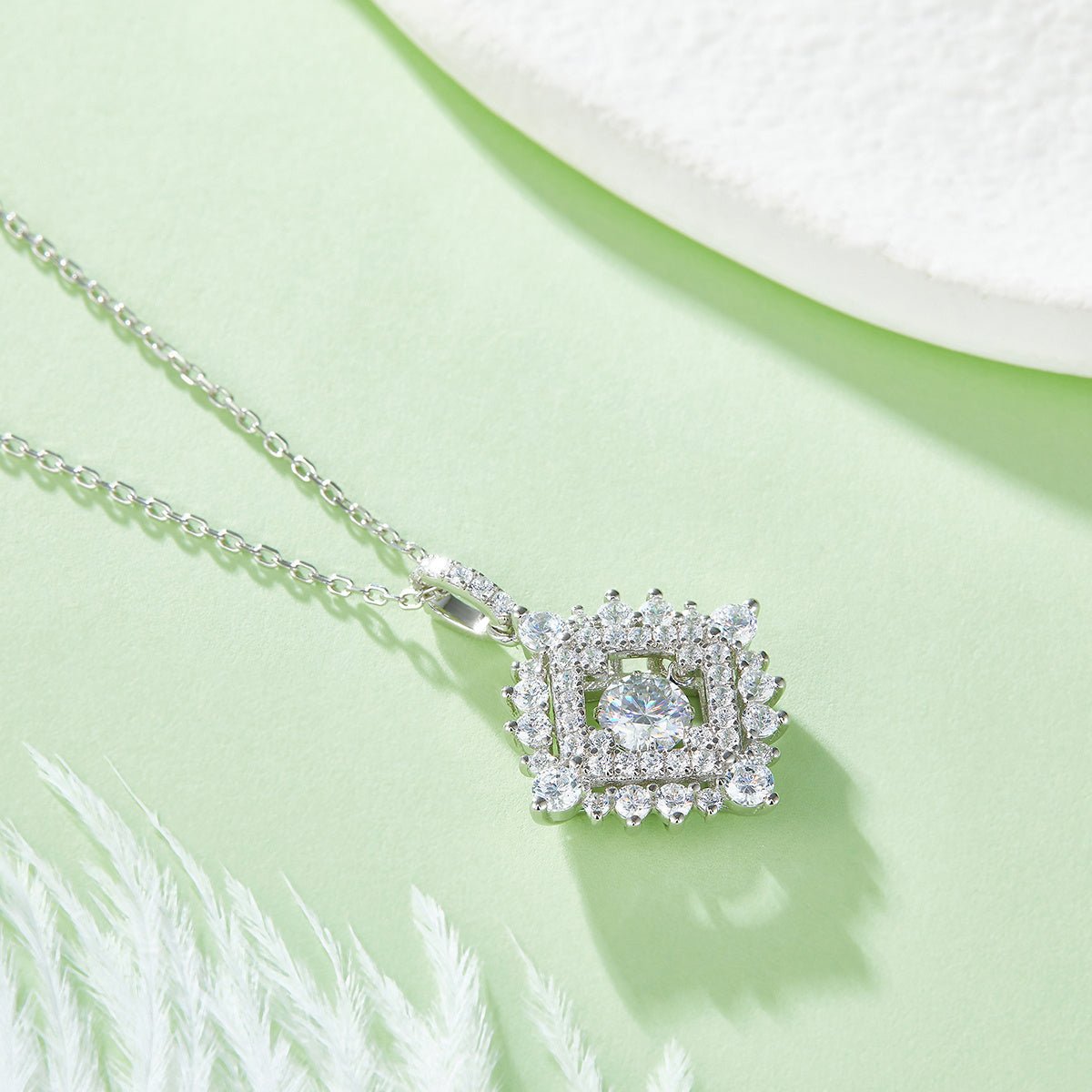 Collier Pendentif Diamant Géométrique en Moissanite 0,5ct D VVS1 Argent S925 - IVOIRART.COM