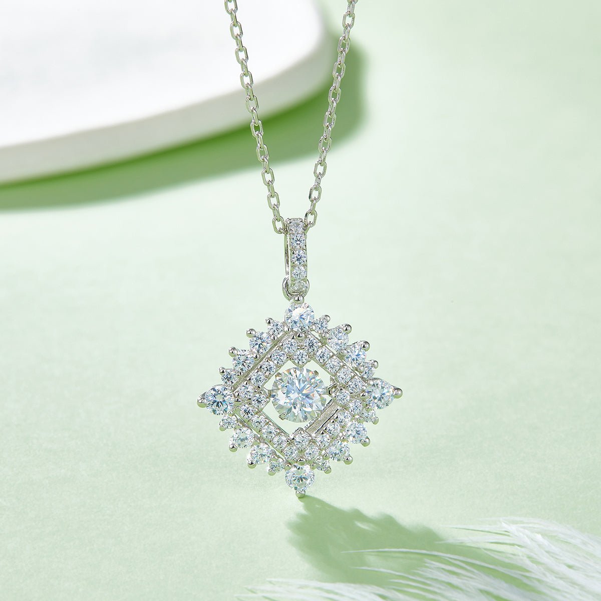 Collier Pendentif Diamant Géométrique en Moissanite 0,5ct D VVS1 Argent S925 - IVOIRART.COM