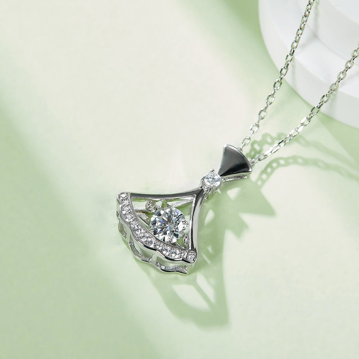 Collier pendentif éventail en argent sterling S925 0,5 ct Moissanite D VVS1, plaqué platine, chaîne 45 cm, boîte cadeau certifiée GRA - IVOIRART.COM