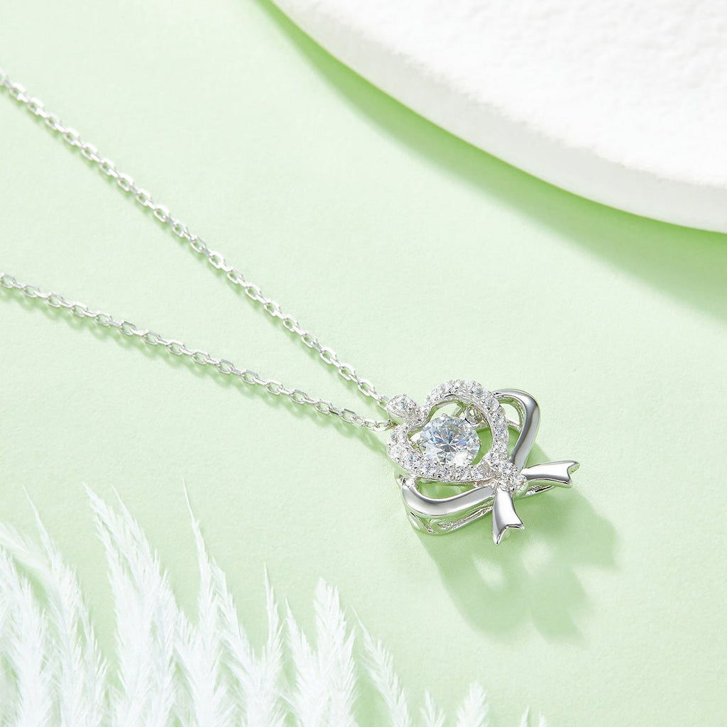 Collier Pendentif Nœud Cœur Moissanite 0,5ct Couleur D VVS1 Argent Sterling S925 Plaqué Platine 45cm Certifié GRA Coffret Cadeau - IVOIRART.COM
