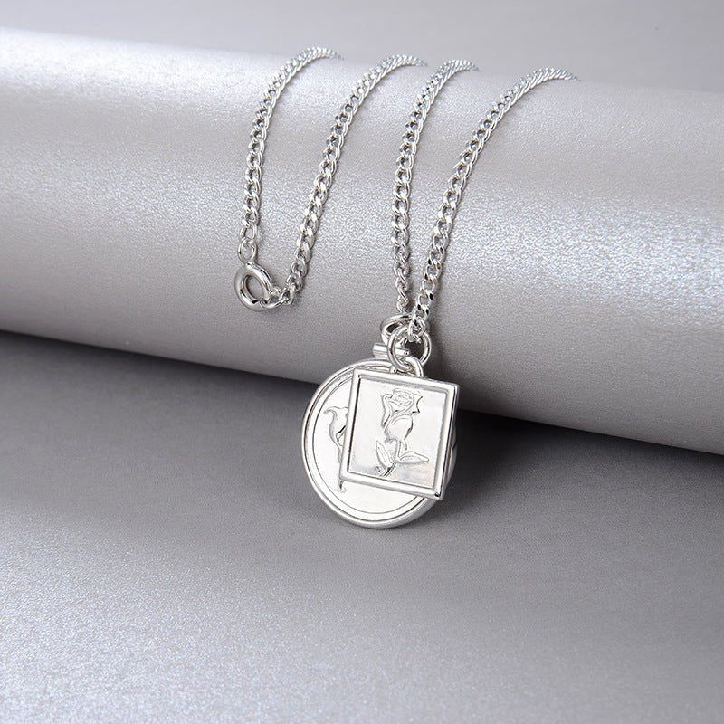 Collier Rétro Rose Pièce plaqué Argent S925 et Or 18 Carats Élégant - IVOIRART.COM