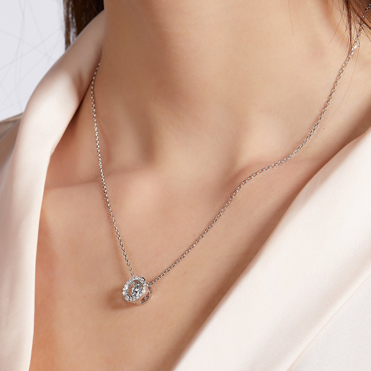 Collier S925 Argent Sterling 0,5 ct Moissanite D Couleur VVS1 Halo 45 cm - IVOIRART.COM