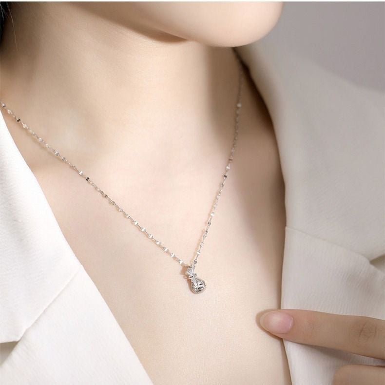 Collier Sac d’Argent Chanceux Creux en Argent 999, Élégant et Délicat, Parfait Cadeau d’Anniversaire - IVOIRART.COM