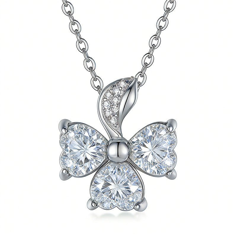 Collier Trèfle 3 Feuilles en Argent 925 avec 3 Moissanites Cœur 6x6mm, Platine Doré, Certifié GRA, 45cm, Coffret Cadeau - IVOIRART.COM