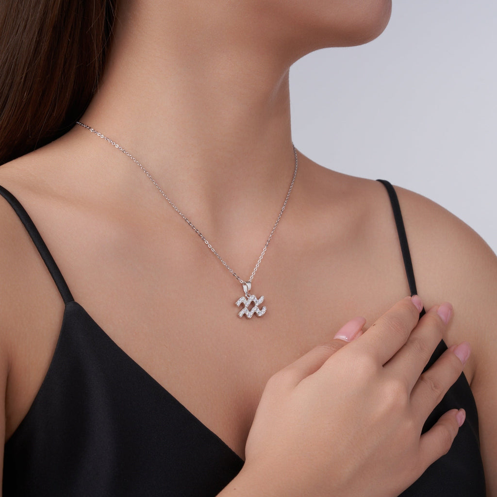 Collier Verseau en argent sterling S925 avec moissanite D couleur VVS1, pendentif plaqué platine 3,8g, bijou astrologie avec certificat GRA, coffret cadeau idéal - IVOIRART.COM