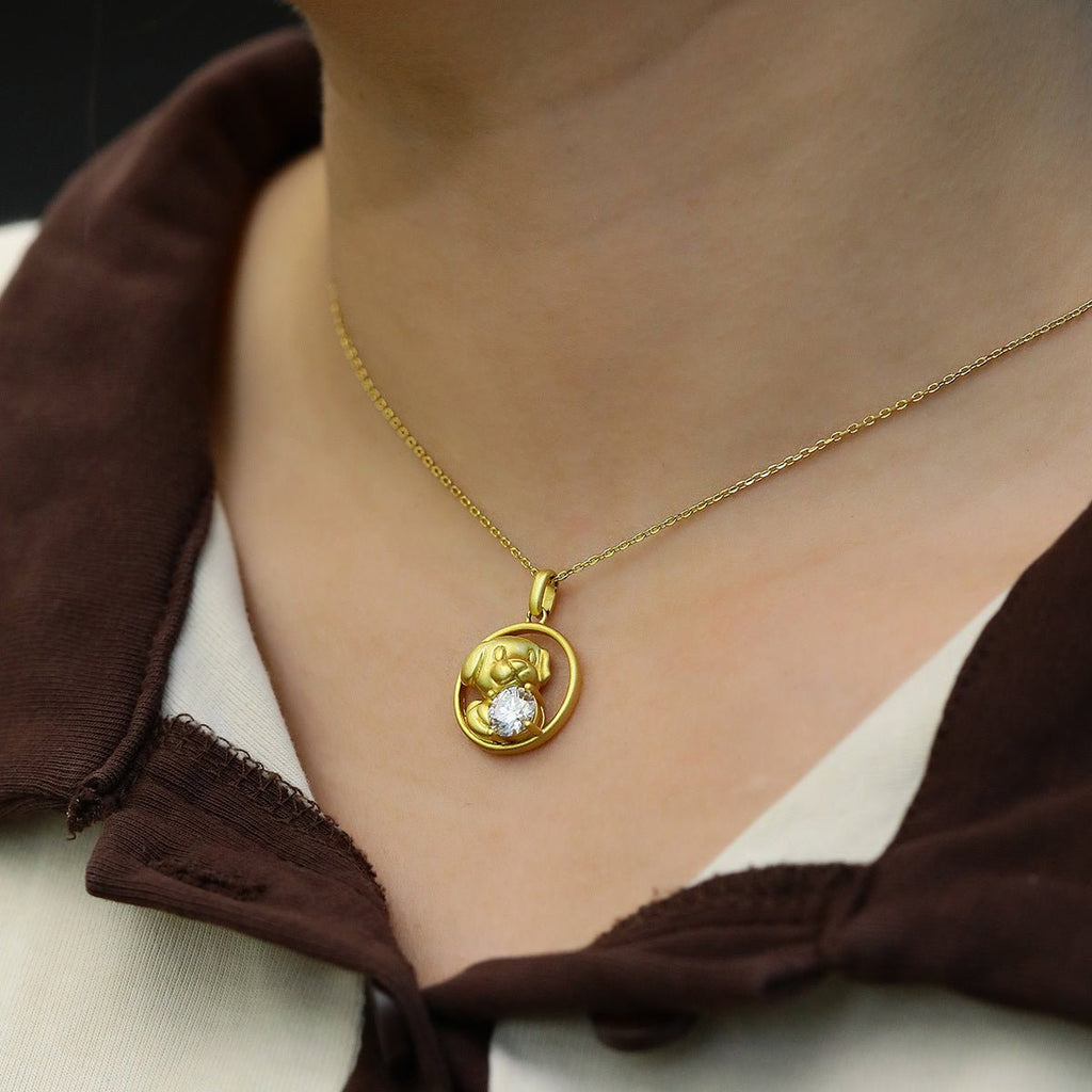 Collier Zodiaque Chinois Chien en Argent S925 Plaqué Or Moissanite 1ct 5,2g - IVOIRART.COM