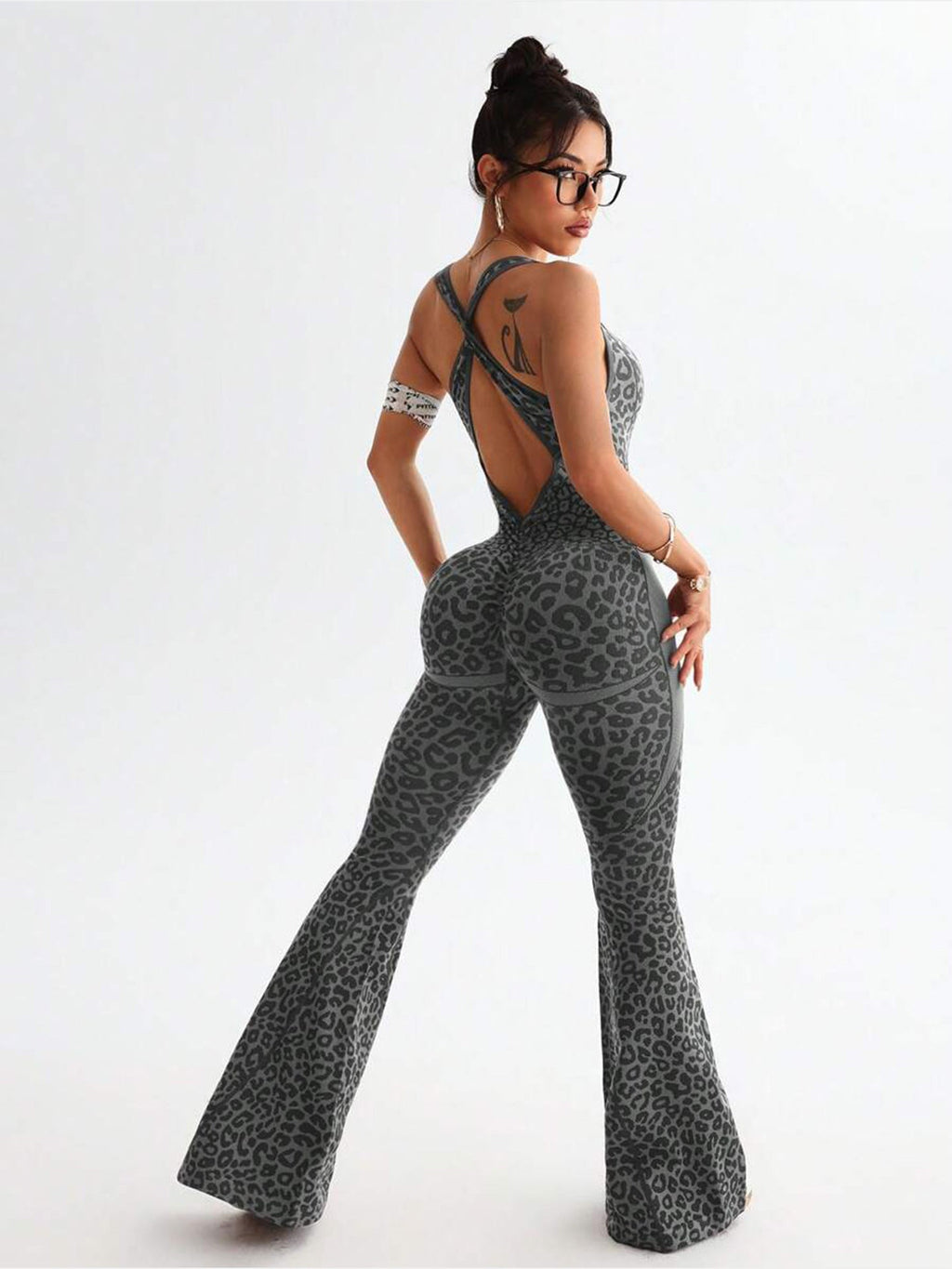 Combinaison une-pièce yoga léopard femme dos croisé seamless sport&fitness-pro21 - IVOIRART.COM