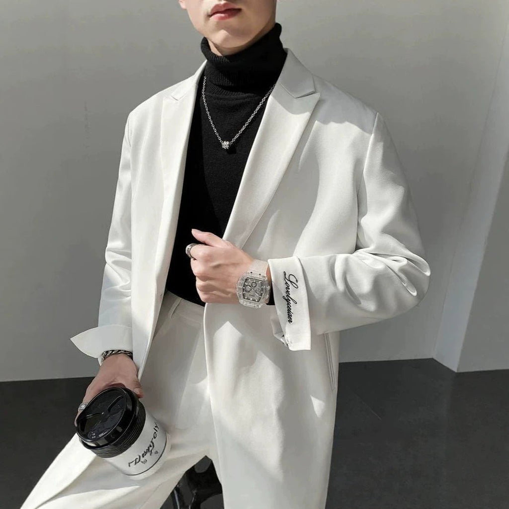 Costume blanc homme avec tailleur brodé — veste droite, doublure polyester Teryl - IVOIRART.COM