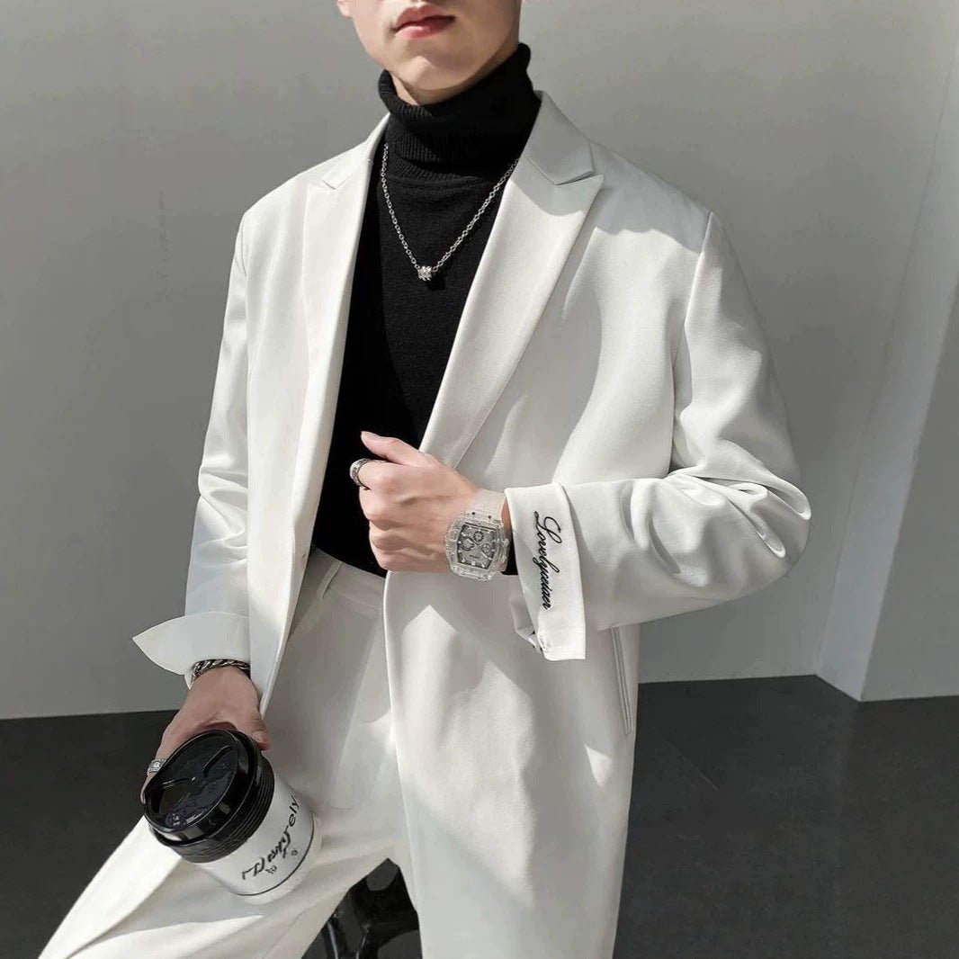 Costume blanc homme avec tailleur brodé — veste droite, doublure polyester Teryl - IVOIRART.COM