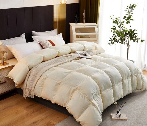 Couette en duvet d'oie haut de gamme en coton éclatant, cadeau idéal hiver - IVOIRART.COM