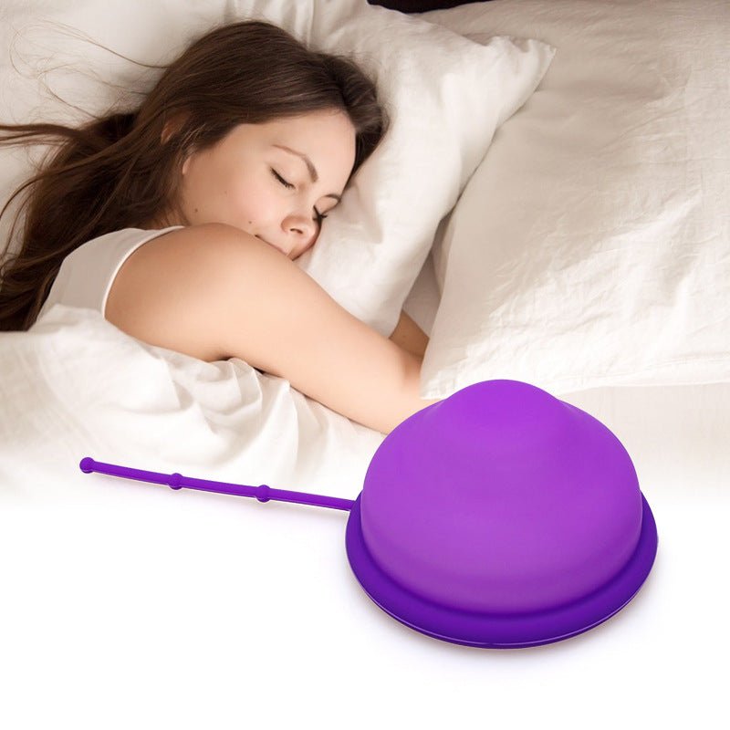 Coupe menstruelle en silicone forme cœur avec sac et boîte pour femmes - IVOIRART.COM