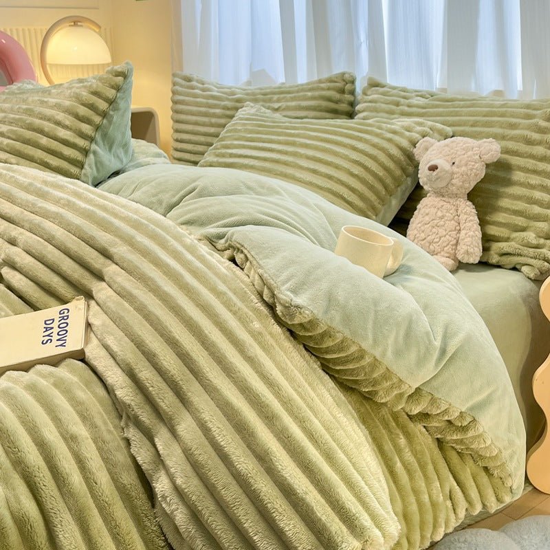 Couverture épaisse haut de gamme en fibre de lait d’angora dépoilée - IVOIRART.COM