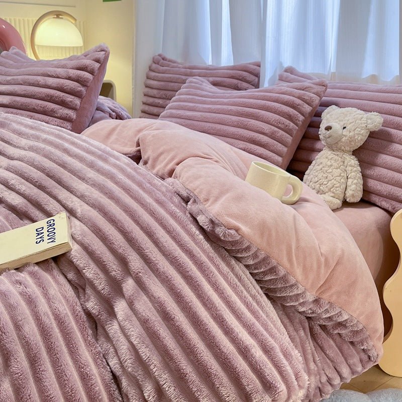 Couverture épaisse haut de gamme en fibre de lait d’angora dépoilée - IVOIRART.COM