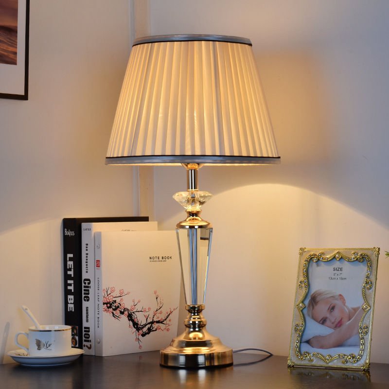 Crystal Table LampDesk Bedside Lamp LED Modern Home - IVOIRART.COM