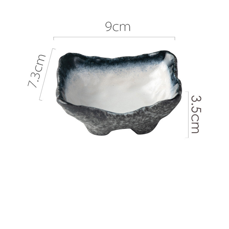 Assiette en céramique japonaise créative de forme spéciale
