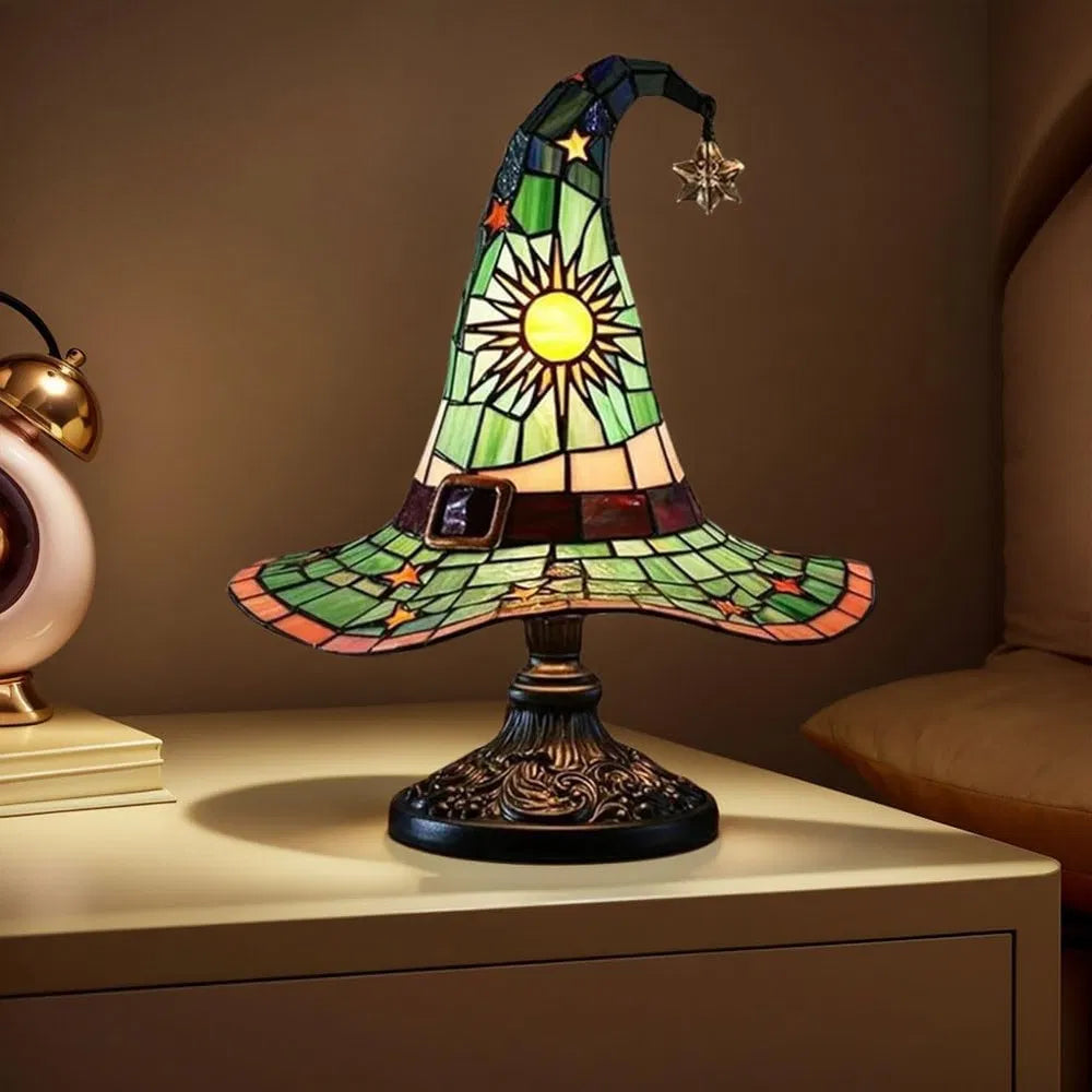 Lampes en Chapeau de Sorcière, Lampe de Table Gothique en Verre Coloré Résine Chapeau de Sorcier Fait Main pour Décor d'Halloween, Lumière Effrayante pour Chambre et Fêtes Intérieures, Cadeau Wiccan Unique