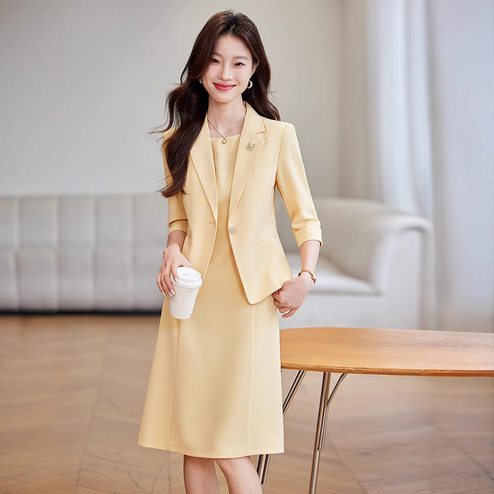 Ensemble tailleur professionnel neuf pour femme, idéal pour déplacement quotidien