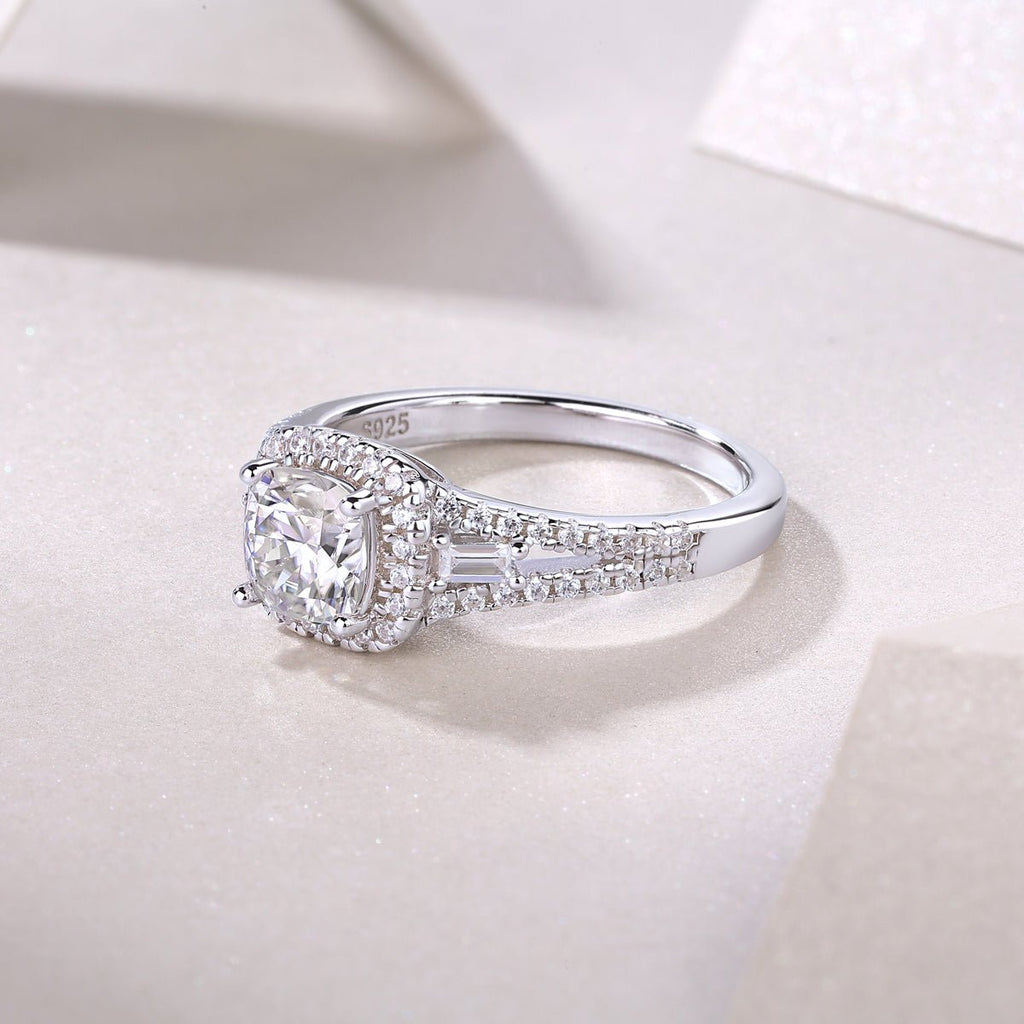 Day By Day - A Wedding Ring Set With Top-quality Moissanite S925 Silver And Platinum-plated Diamond Can Be Tested With A Diamond Pen - IVOIRART.COM