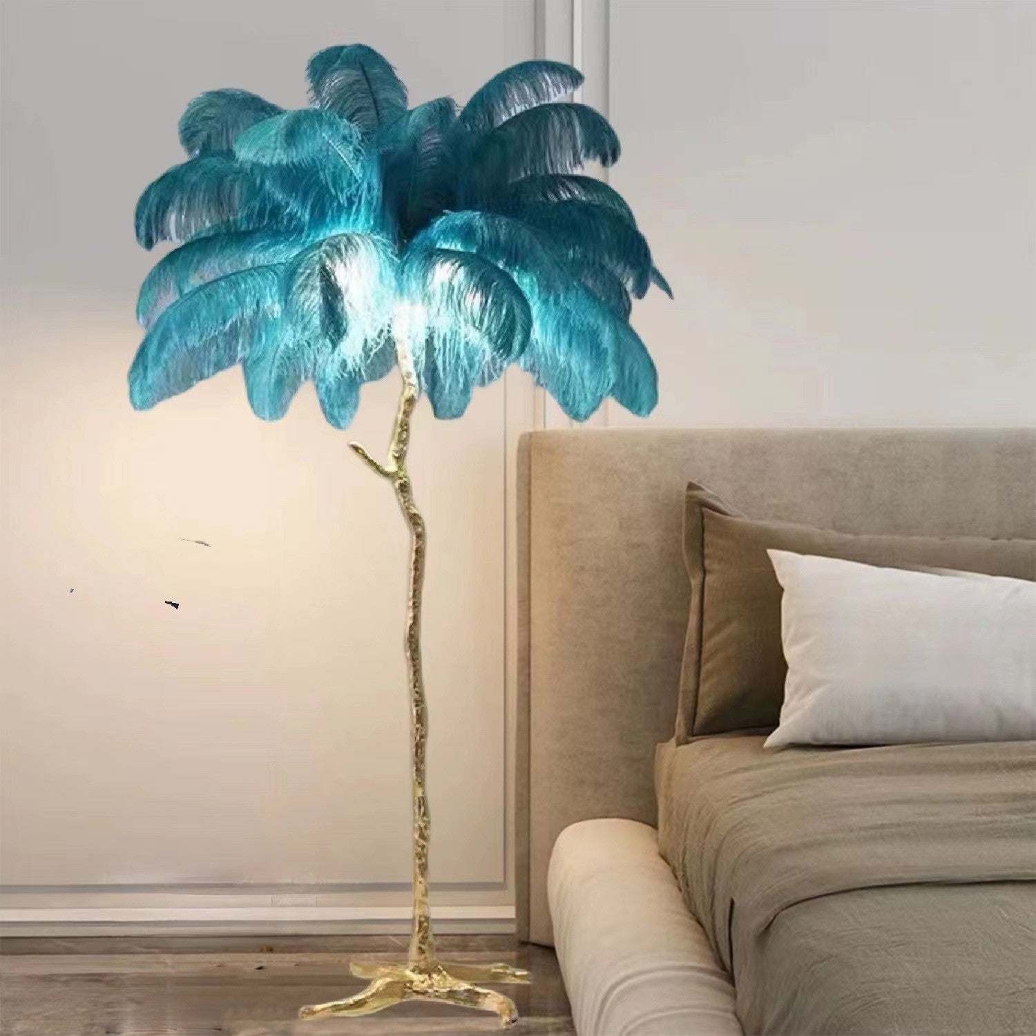 Decorative Resin Feather Floor Lamp For Living Room And Bedroom - IVOIRART.COM