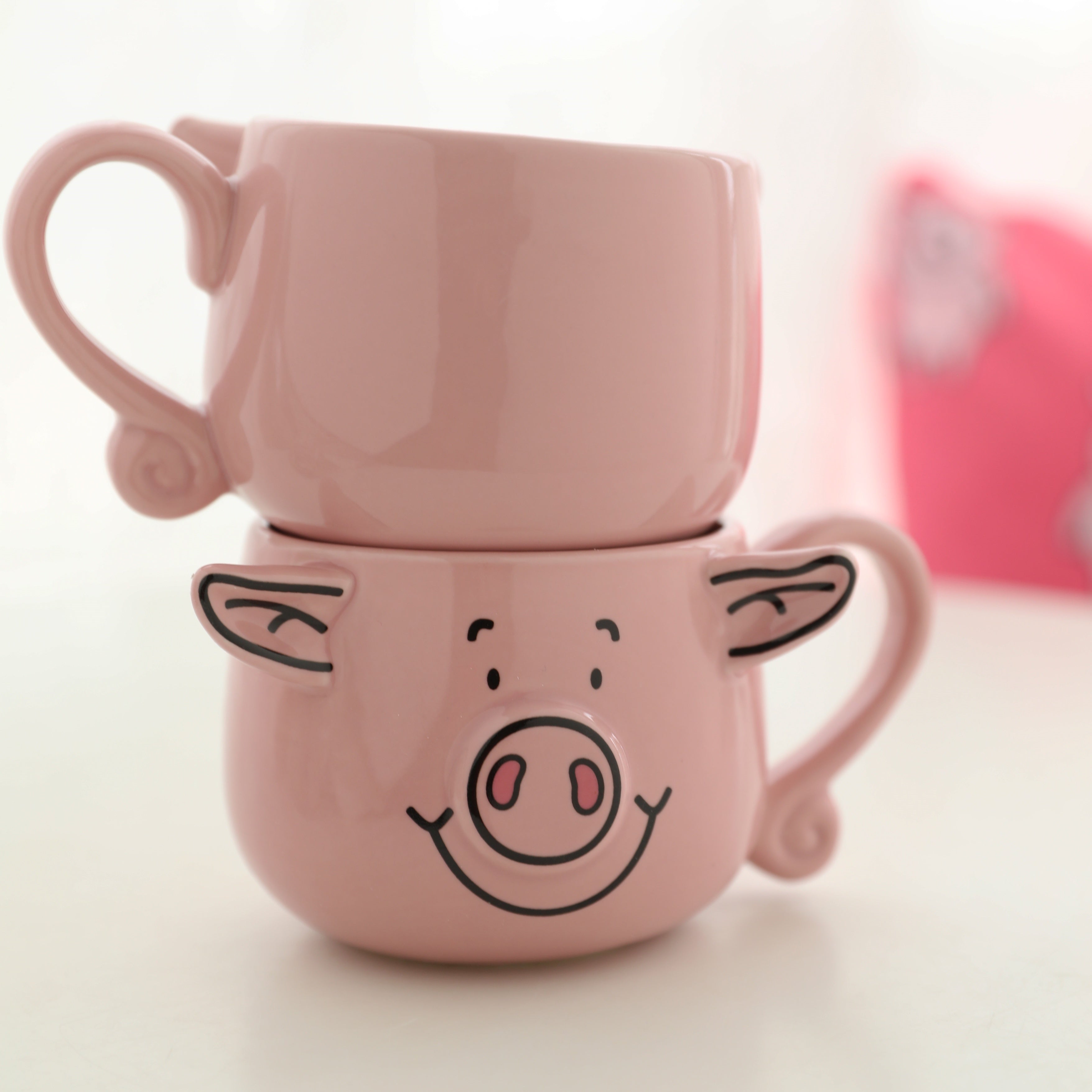 Mug en céramique cochon avec oreilles suspendues