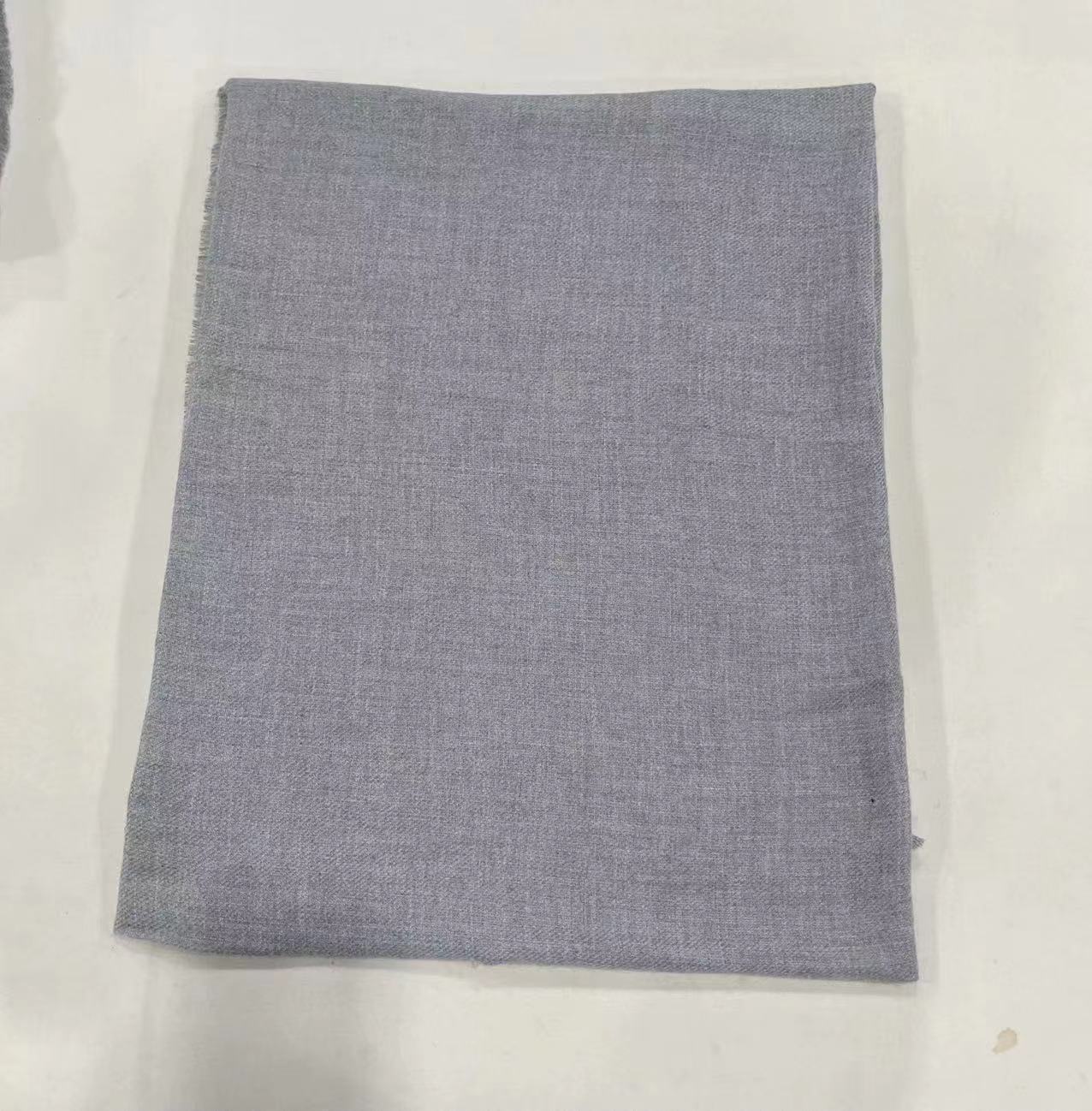Écharpe à motif chevrons monochrome en cachemire artificiel pour femme, style simple et décontracté, châle chaud avec franges - IVOIRART.COM