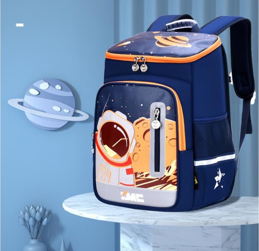 Elementary School Boy Spine Protection Lightweight Children's Backpack - IVOIRART.COM
