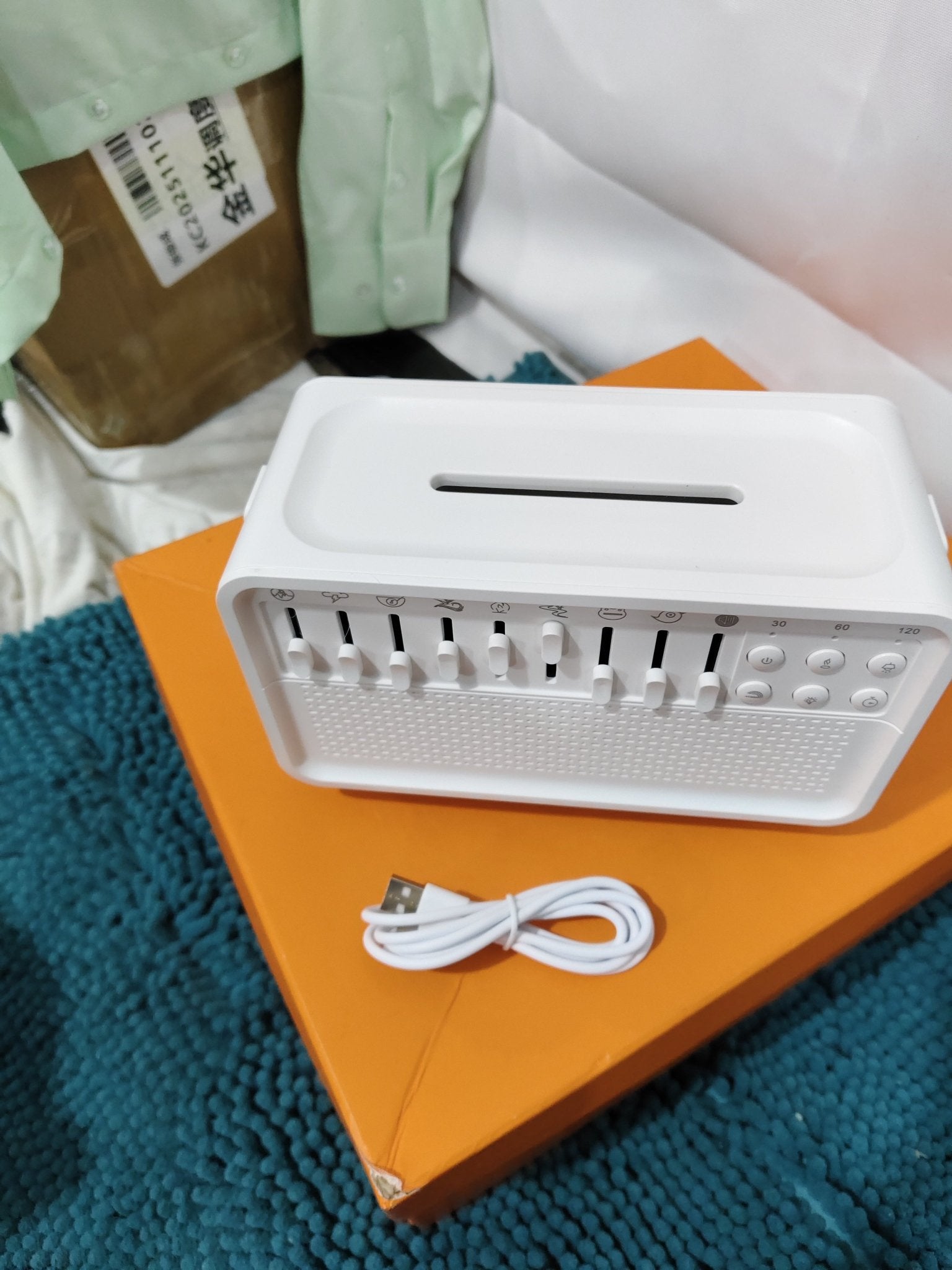 Enceinte Bluetooth 3 en 1 avec bruit blanc, lumière de nuit, humidificateur, 8 sons naturels - IVOIRART.COM