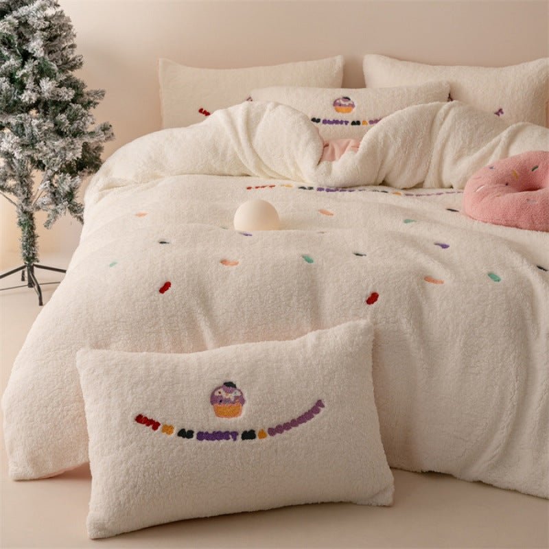 Ensemble 4 pièces couvre-lit alpaga épaissi fibres de lait broderie, tissu lourd - IVOIRART.COM