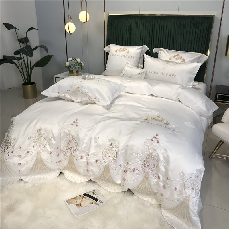 Ensemble 4 pièces satin soie glacée brodé luxe léger — housse de couette - doux. - IVOIRART.COM