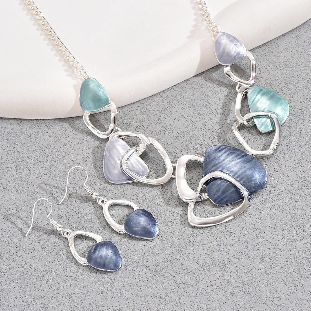 Ensemble bijoux femme Boucles émail rondes et collier clavicule irrégulier chic! - IVOIRART.COM