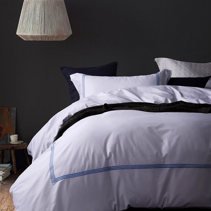 Ensemble de literie 4 pièces Satin brodé spécial pour hôtels et maisons d'hôtes - IVOIRART.COM