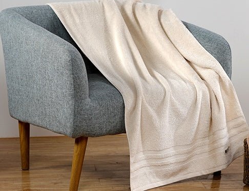 Ensemble de serviettes en coton doux beige et marron, tailles variées pour confort optimal - IVOIRART.COM