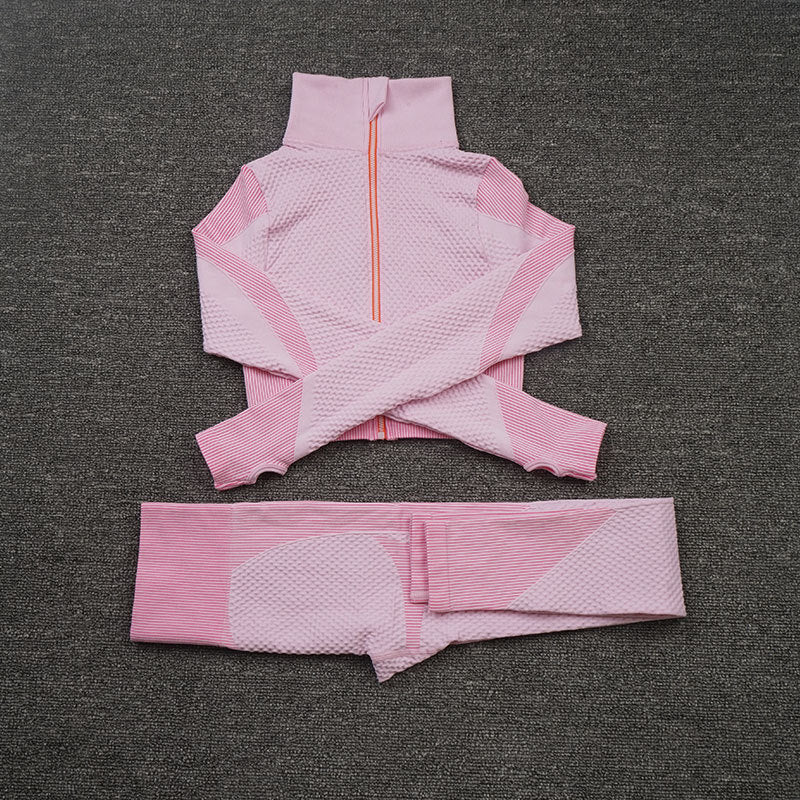 Ensemble de sport stretch trois pièces pour fitness et yoga – pantalon et haut ajustés - IVOIRART.COM