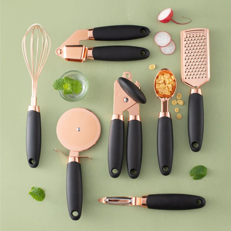 Ensemble d’éplucheurs ménagers pour cuisine avec finition cuivre plaqué élégant - IVOIRART.COM