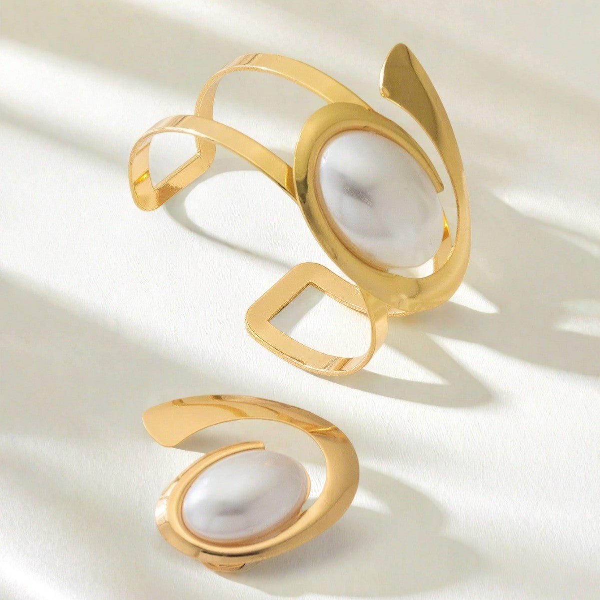 Ensemble Mode Femme Bracelet et Bague Élégants en Métal Coloré avec Électroplacage - IVOIRART.COM